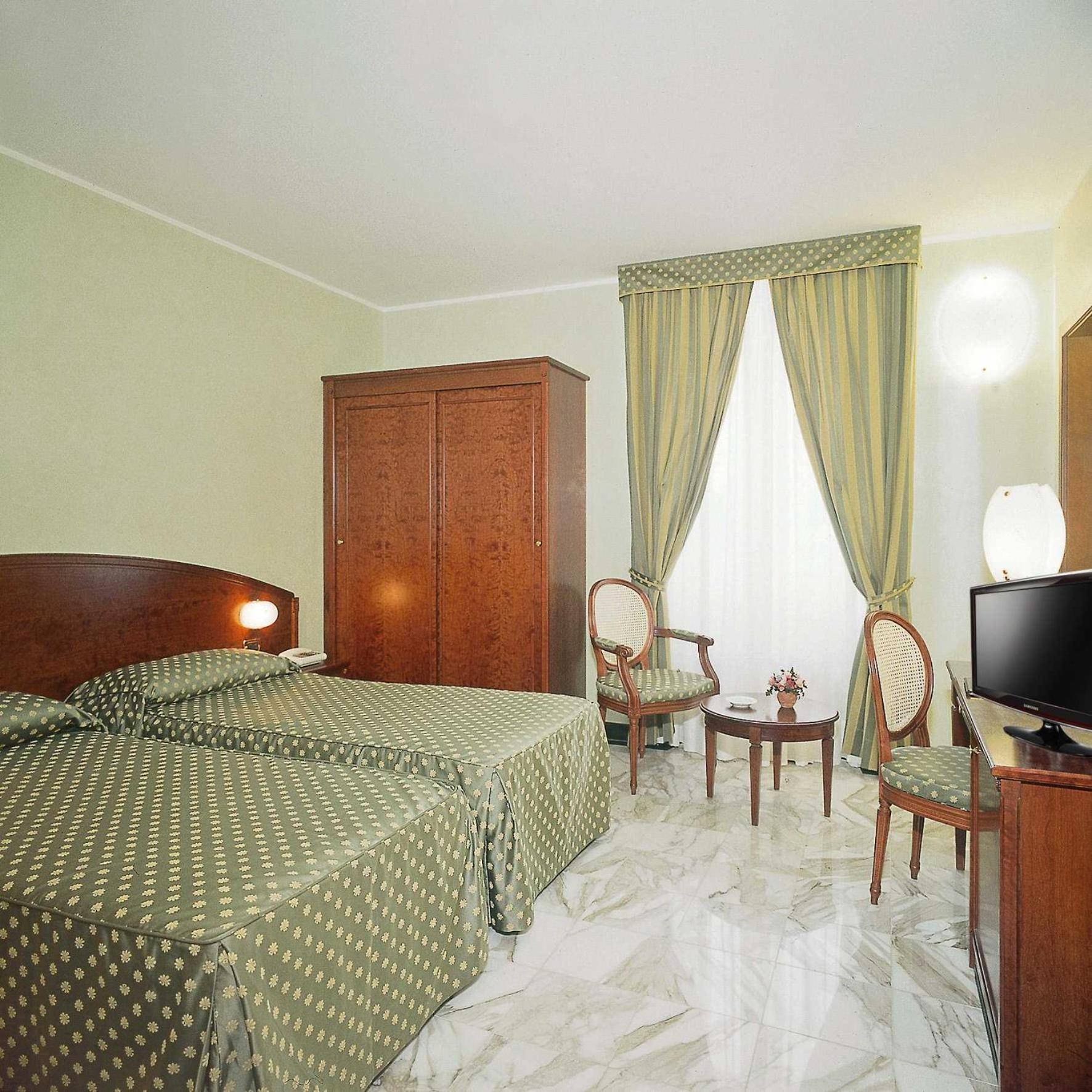 Hotel Ulivi Аренцано Екстериор снимка